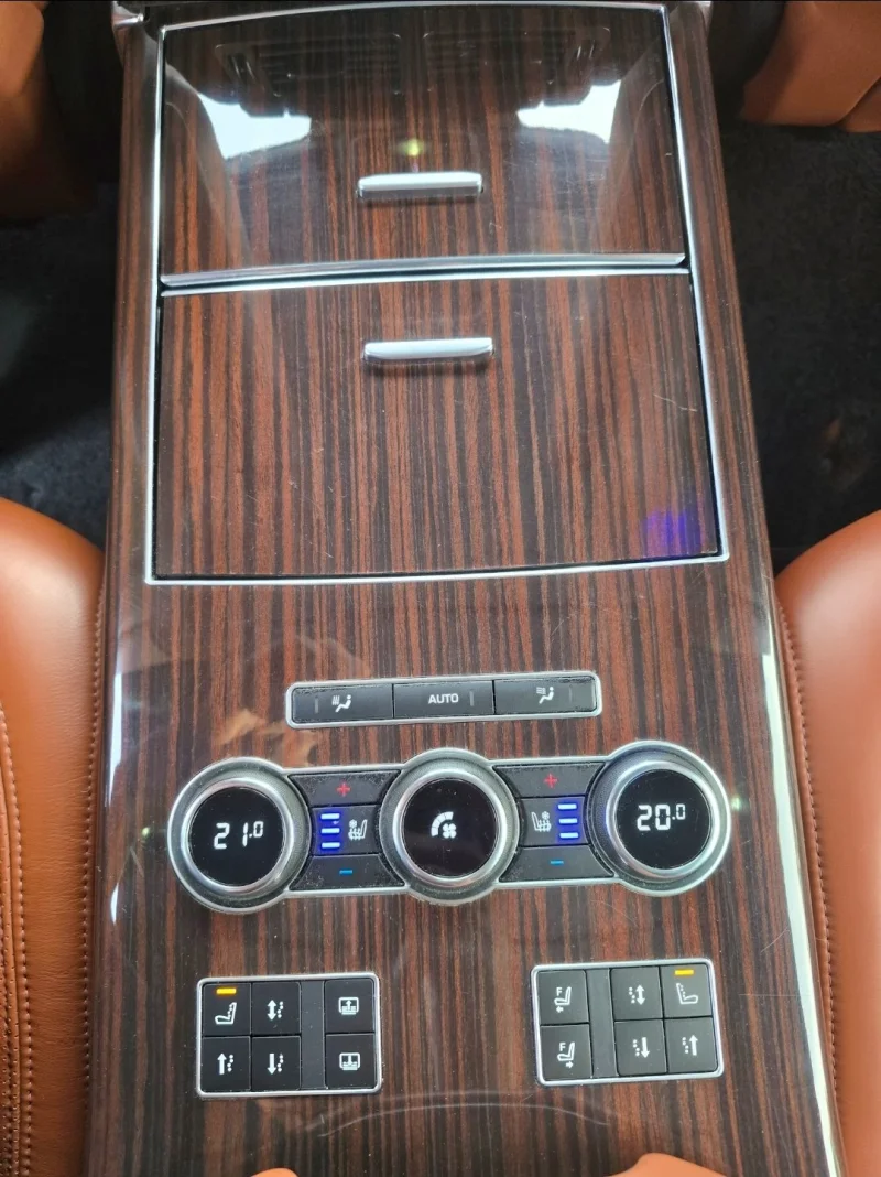 Land Rover Range rover vogue Land Rover Range Rover Vogue 4.4 SD V8 Autobiography — foto 22