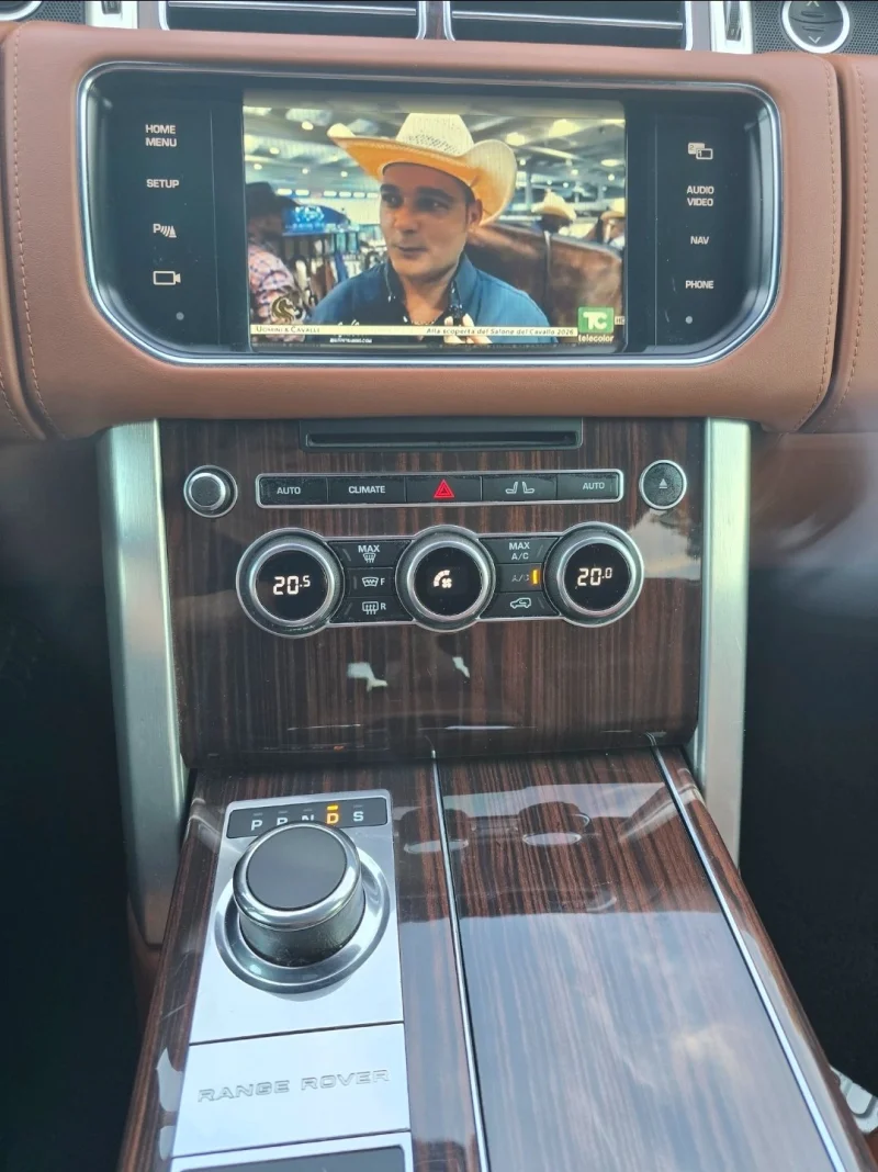 Land Rover Range rover vogue Land Rover Range Rover Vogue 4.4 SD V8 Autobiography — foto 17